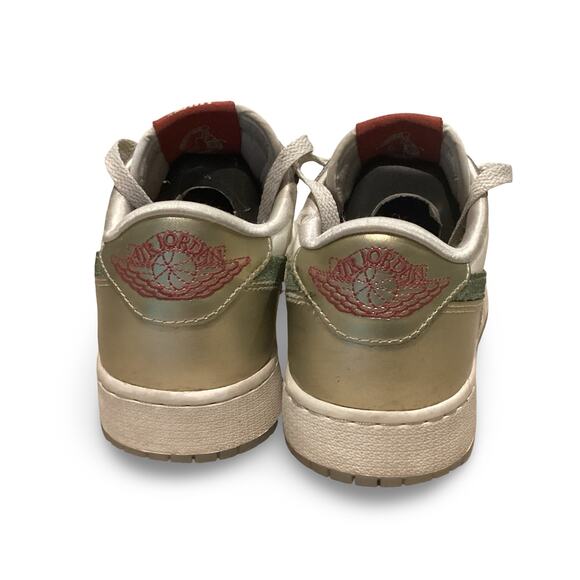 Air Jordan 1 Retro Low OG Chinese New Year - Picture 4 of 8